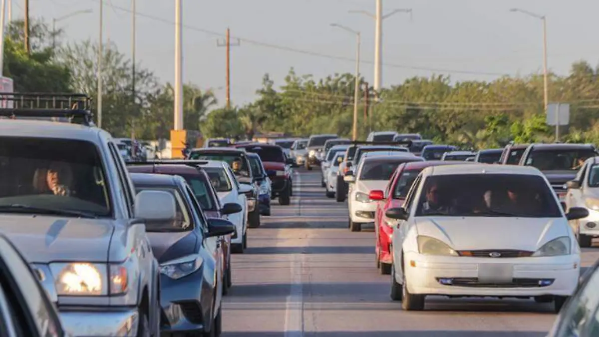 Buscan disminuir los congestionamientos en el bulevar Forjadores(1)